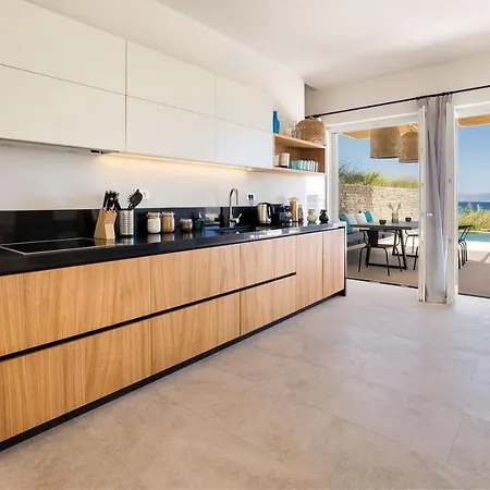 Paros Sleeps 8 Pool Air Con Wifi T714112 Parikia (Paros)