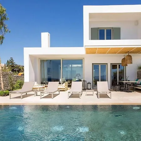 Paros Sleeps 8 Pool Air Con Wifi T714112 Villa Parikia (Paros)